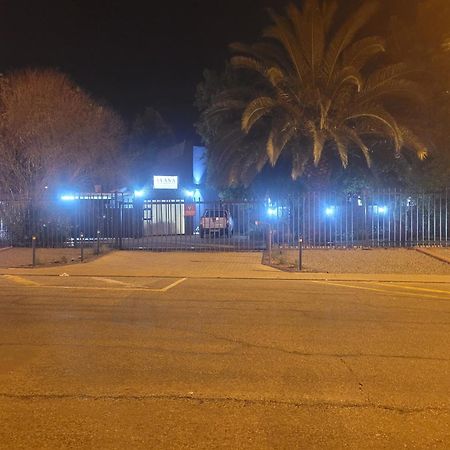 Ayana Bnb Bloemfontein Bagian luar foto
