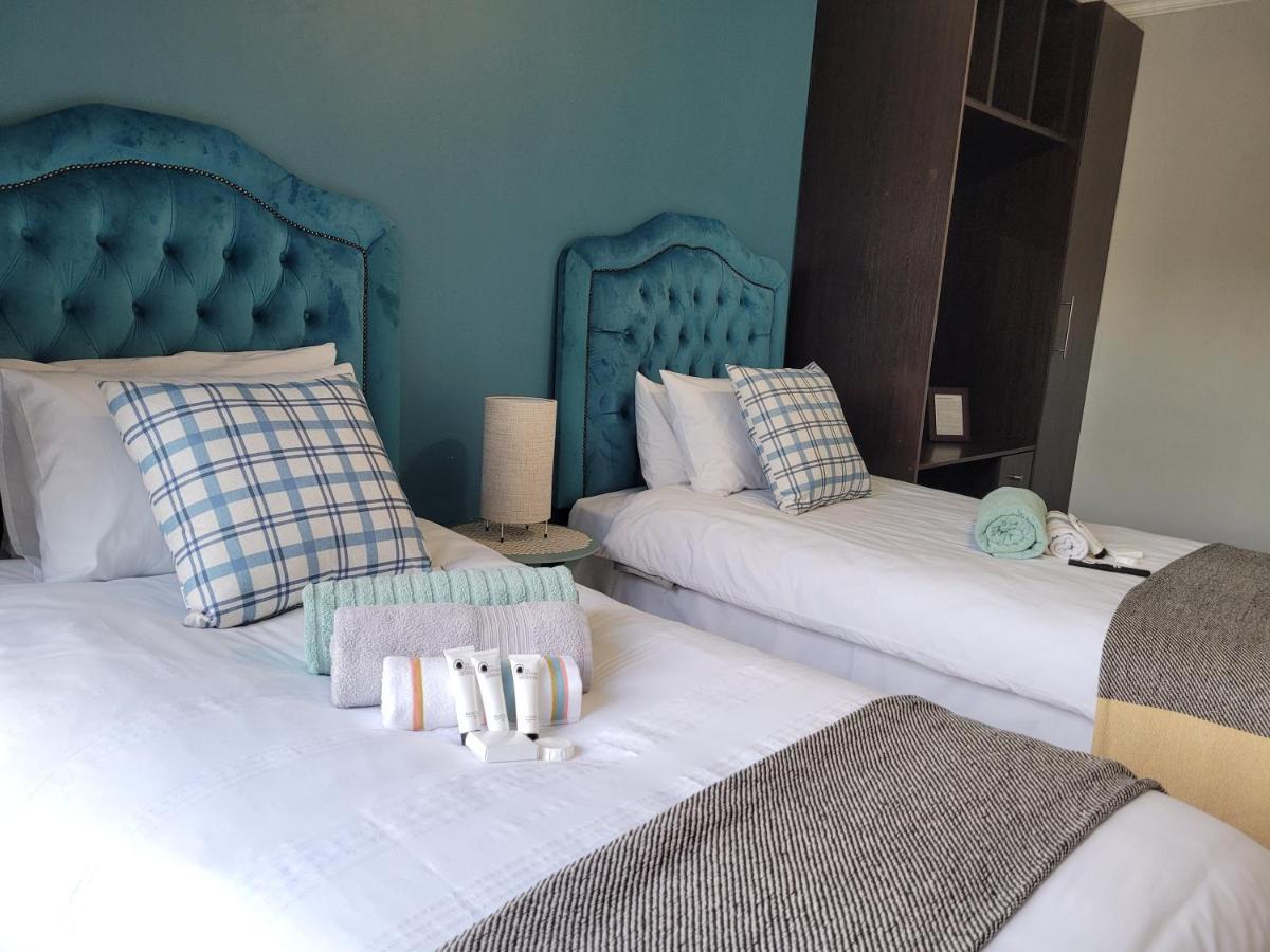 Ayana Bnb Bed & Breakfast Bloemfontein Bagian luar foto