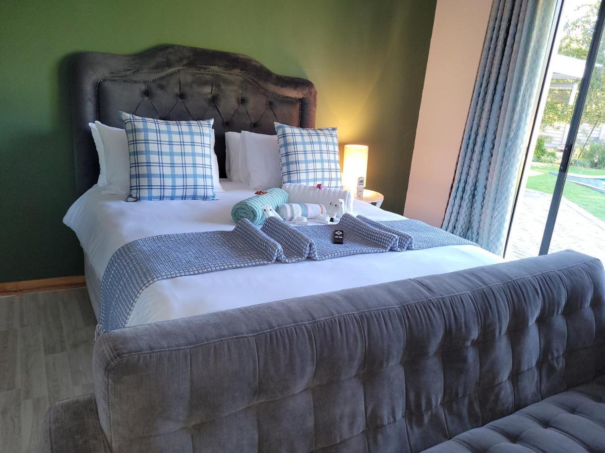 Ayana Bnb Bed & Breakfast Bloemfontein Bagian luar foto